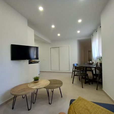 Frailes Apartment Малага Екстериор снимка